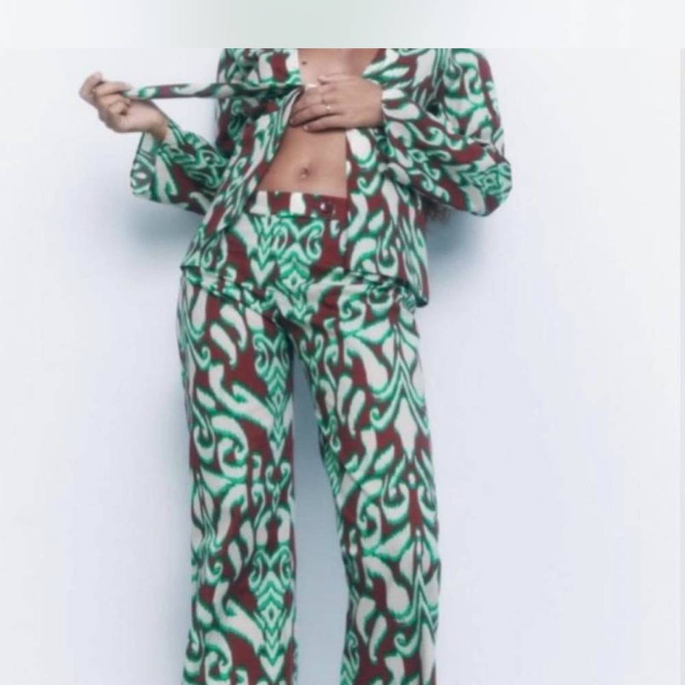 Stylish Green and Brown Patterned Suit
